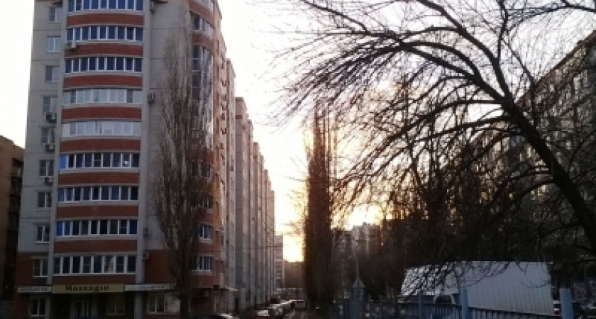 Воронежской УК «Стройтехника» пришлось вернуть деньги жителям дома на Хользунова