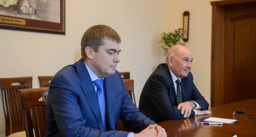 Воронежский губернатор дал напутствие преемнику Виктора Шевцова в Лискинском районе