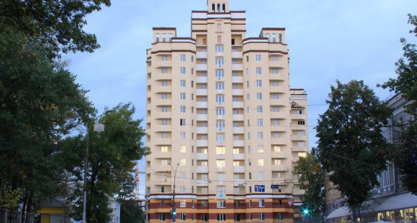 Воронежский арбитраж оставил без рассмотрения спор ФК «Аксиома» и облсуда