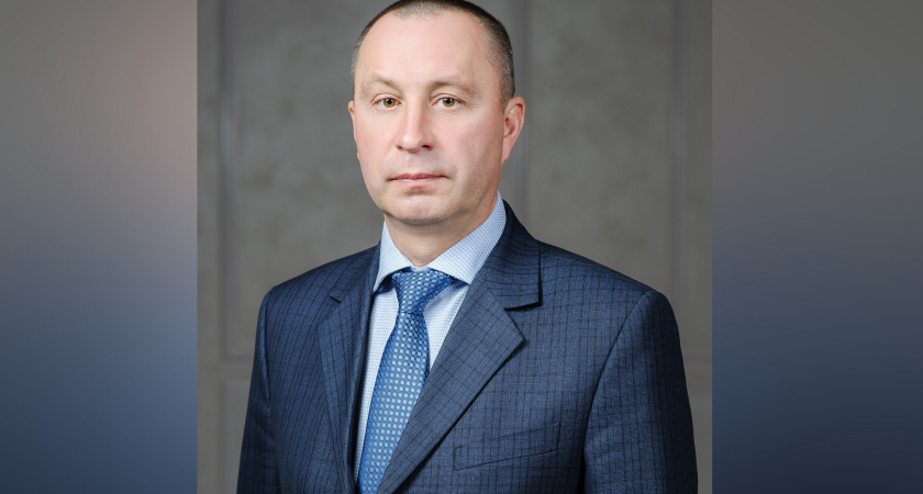 Я курирую проблемные, но живые и развивающиеся отрасли