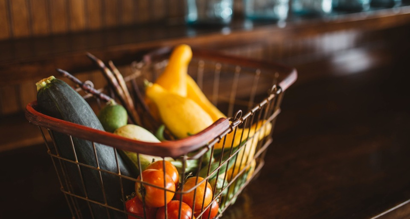 Воронежского таможенника обвиняют в получении взятки