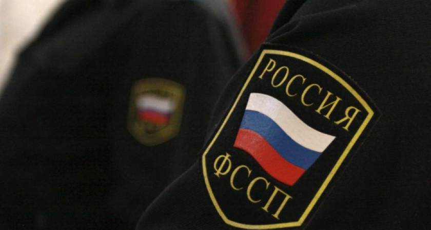 В Воронеже экс-замначальника отдела судебных приставов обвинили в попытке мошенничества