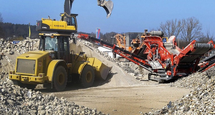 Александр Гусев намерен обсудить с руководством ННК условия отгрузки щебня для воронежских потребителей