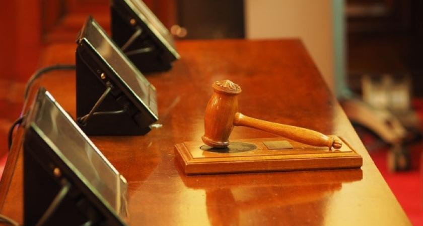 Экс-командир воронежской спецроты ДПС получил штраф за поборы с подчиненных