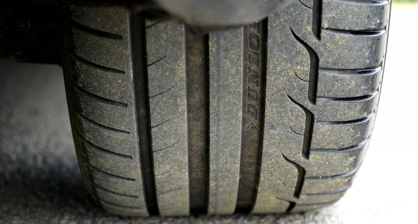 В Воронеже преступники под видом чиновников похитили два автомобиля 