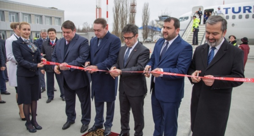 Сергей Журавлев передал управляющую компанию воронежского аэропорта в собственность московского ООО «Профи»