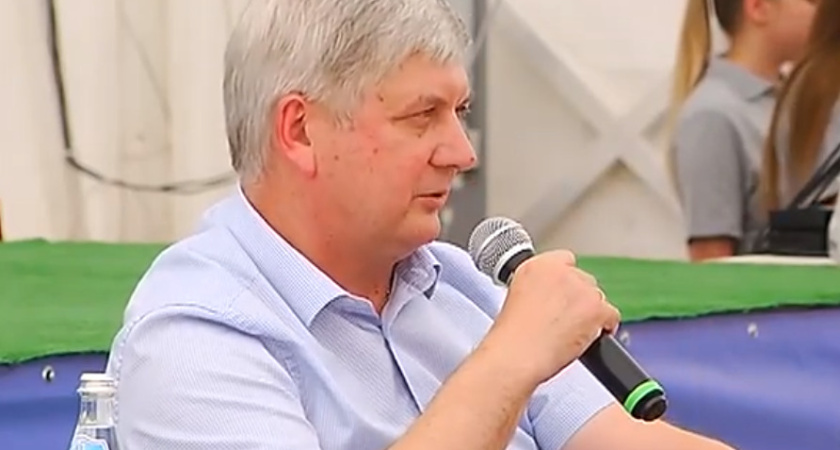 Губернатор резко высказался о руководстве ЛОС из-за вони в Воронеже