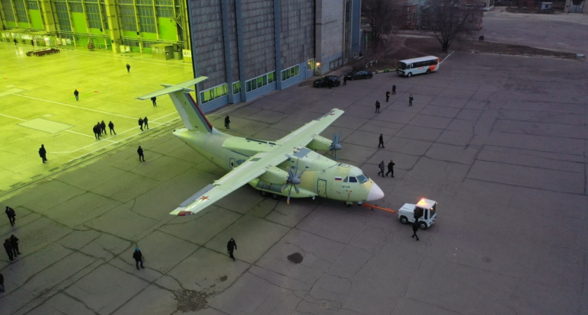 Самарский завод начнет серийные поставки шасси для воронежского Ил-112В