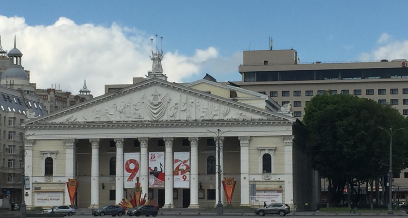 В Воронеже вновь ищут проектировщика для подсобки оперного театра