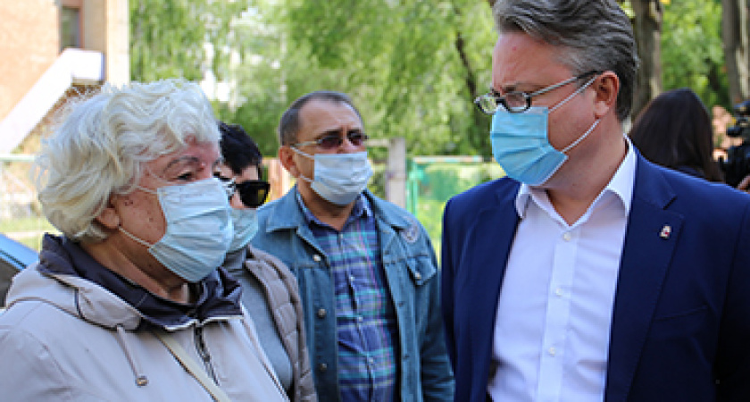 Мэр Воронежа Вадим Кстенин проверил ход благоустройства дворов