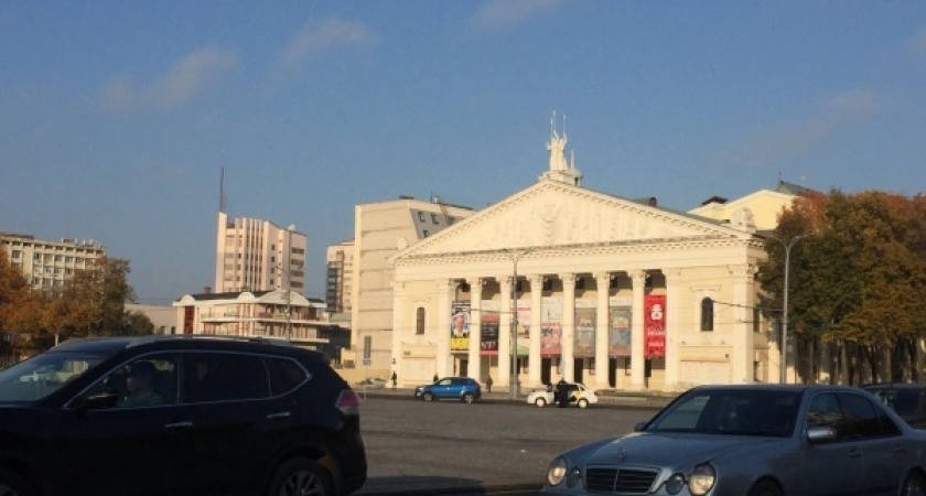 В Воронеже застроят сквер у театра оперы и балета