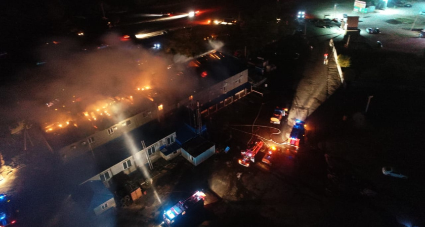 Под Воронежем ликвидировали еще два крупных пожара