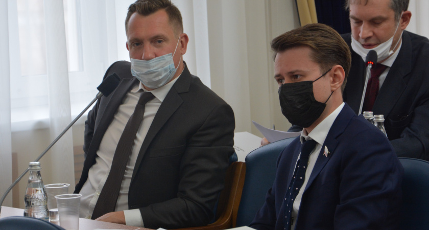 КПРФ и эсеры отказались поддержать рост платы за коммуналку в Воронеже