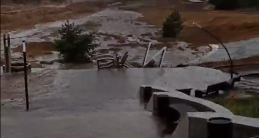 Парк «Горки» под Воронежем смыло вновь