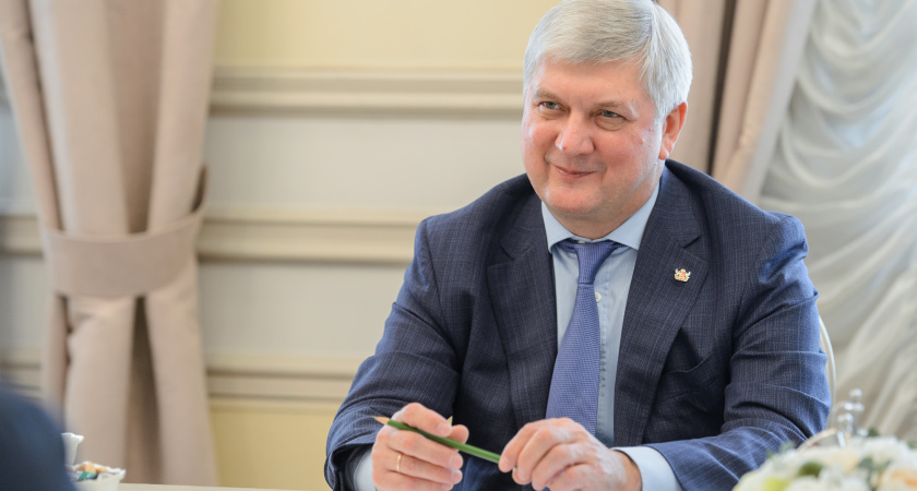Интернет-газета «Время Воронежа» поздравляет губернатора Воронежской области с днем рождения
