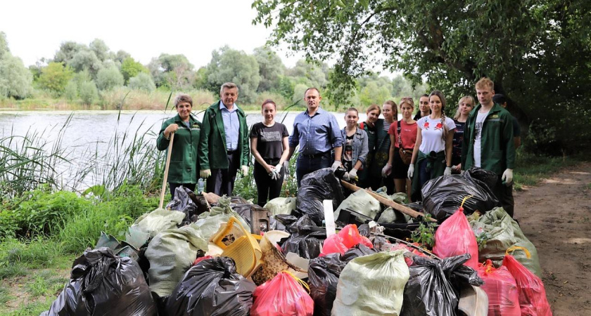 В Воронежской области приступили к уборке водных объектов региона