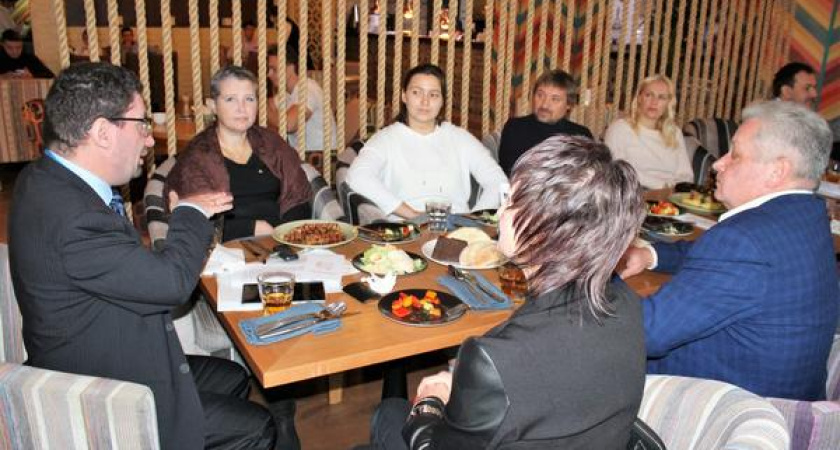 Обсуждение проблем правовой журналистики в Воронеже превратилось в разговоры о достижениях НКО