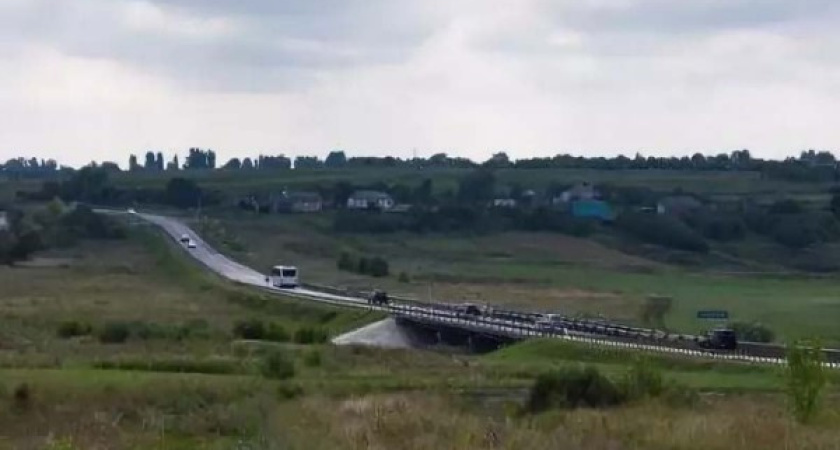 Постройка дороги в Панинском районе Воронежской области оказалась неинтересна подрядным фирмам