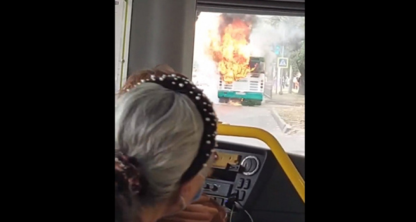 В Воронеже возбудили дело из-за загоревшегося автобуса