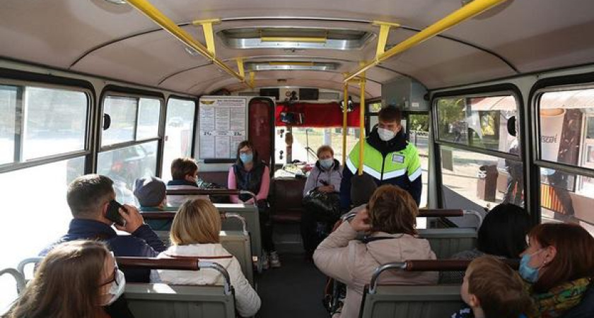 Воронежские волонтеры ОНФ будут передвигаться бесплатно на маршрутках в период нерабочих дней