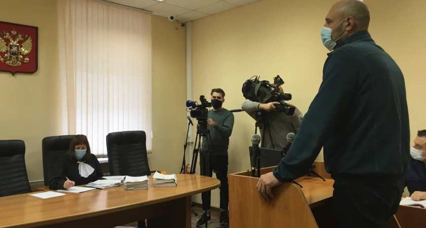 Экс-первый вице-мэр Воронежа признался во взятке в 1,5 млн рублей