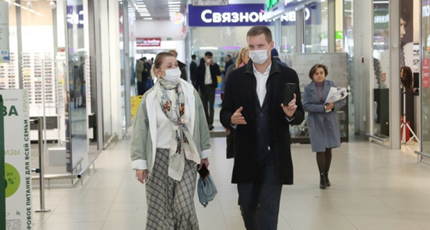За сутки в Воронеже 141 предприятие потребительского рынка проверили на соблюдение коронавирусных ограничений