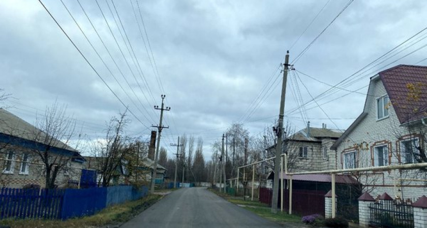 На дорогу к дому главы администрации Грибановского района выделили 2,4 млн бюджетных рублей?