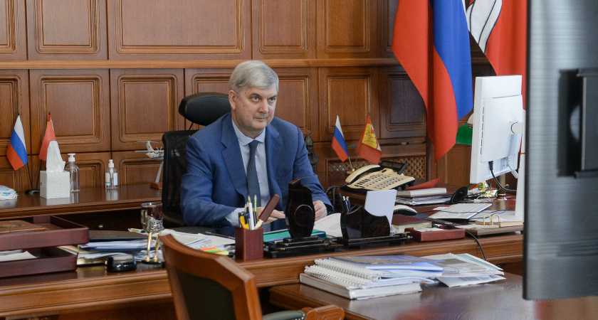 Александр Гусев считает приоритетным вопрос развития системы образования Воронежской области