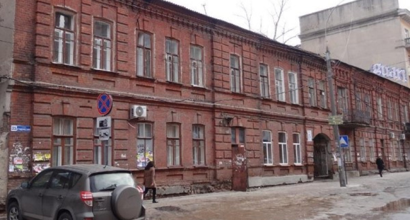 В Воронеже отменили аукцион на капремонт ОКН «Домов Стародубовой и Клюева»