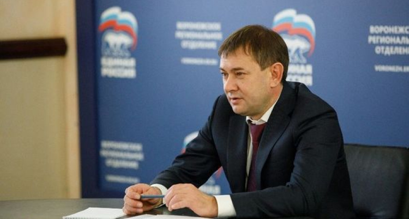 Владимир Нетесов помог воронежцам в решении социальных проблем