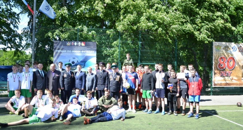 В Воронежской области провели мини-футбольный турнир среди кадетов