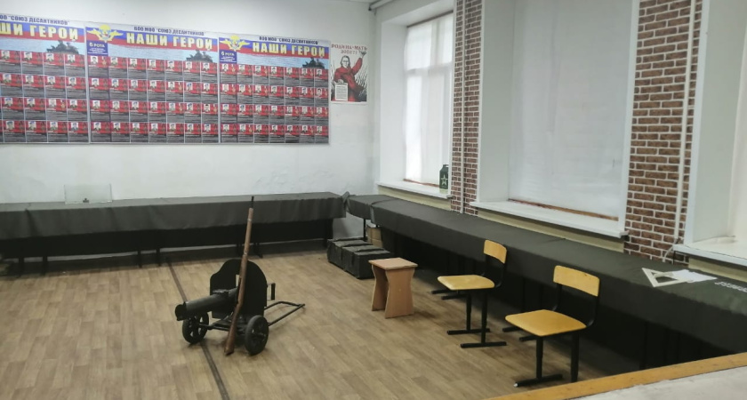 Соратник председателя Совета Отцов оставил пустым военно-патриотический уголок в Новоусманском районе