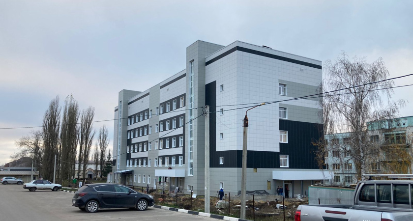 В пригороде Воронежа завершается строительство поликлиники