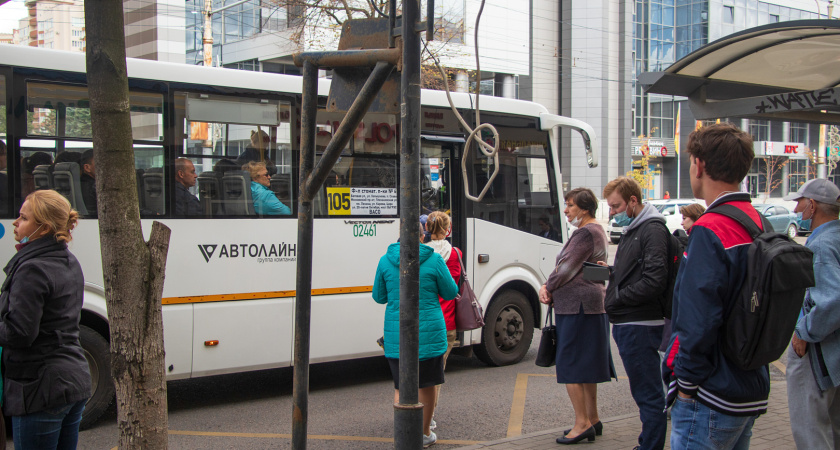 Проблемы общественного транспорта Воронежа попытаются решить повышением тарифа на проезд