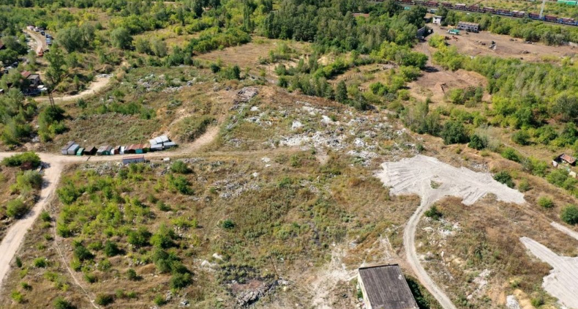 Белгородская фирма ликвидирует свалку в Воронеже на ул. Землячки