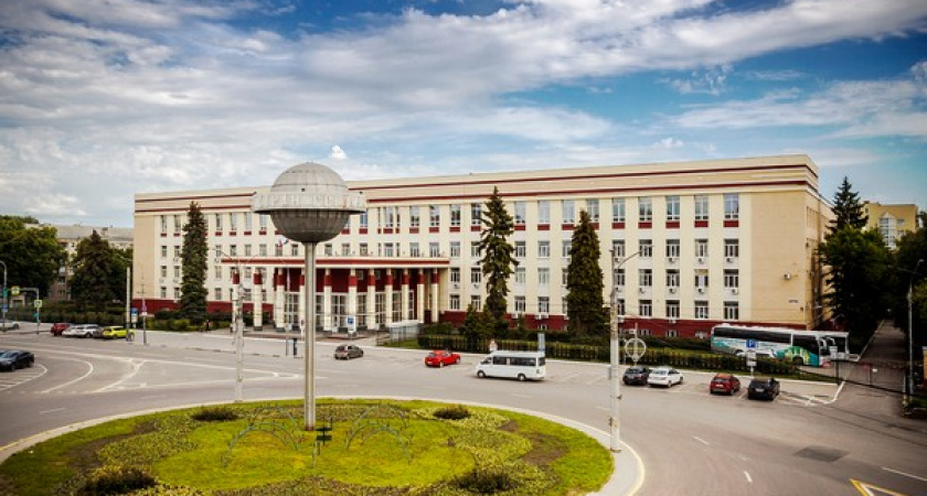 ВГУ совместно с АО «НИИЭТ» откроет лабораторию нитрид-галлиевой и кремниевой электроники