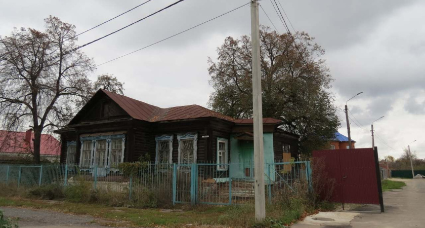 «Училище приходское» в Борисоглебске исключили из списка объектов культурного наследия регионального значения