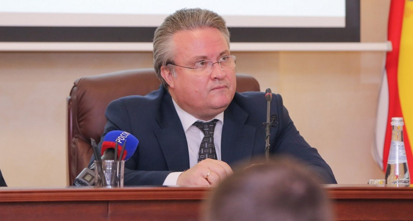 В Воронеже приступили к разработке программы капремонта образовательных учреждений