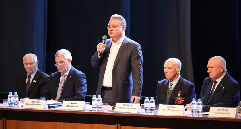 Мэр Воронежа Вадим Кстенин заявил о необходимости внедрения новых технологий на «Разговорах о важном»