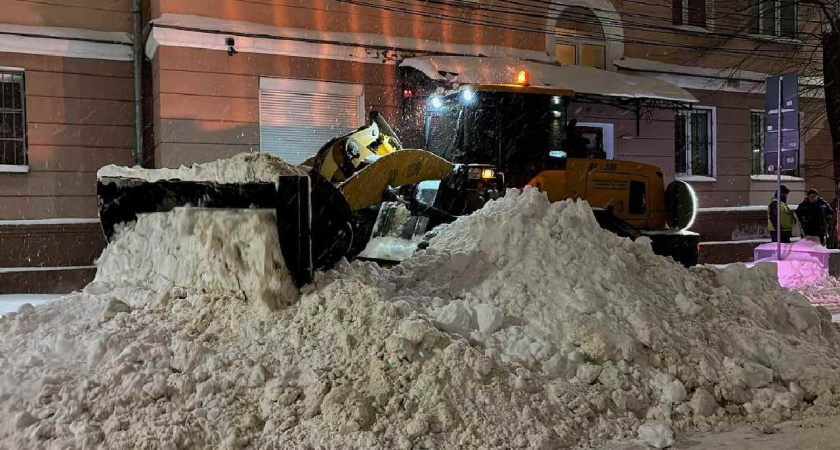 Высота сугробов в Воронеже достигла 50 сантиметров