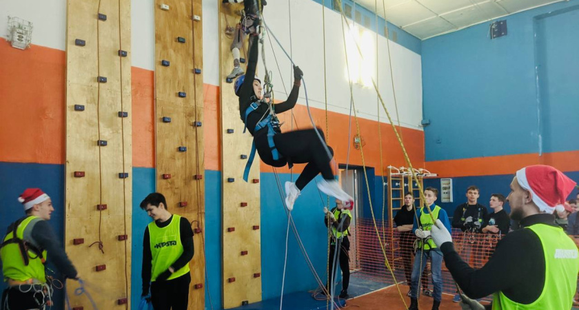 В Воронеже на открытых соревнованиях по спортивному туризму поучаствовали 250 человек 