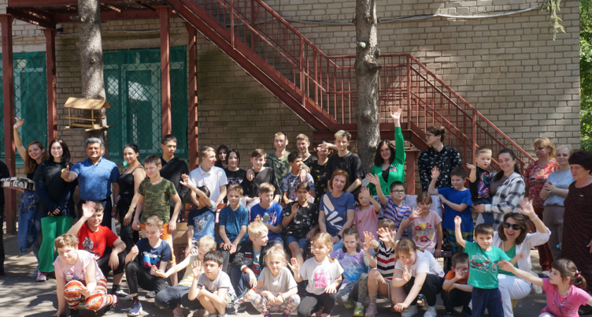 Воронежские благотворители провели акции к Международному дню защиты детей