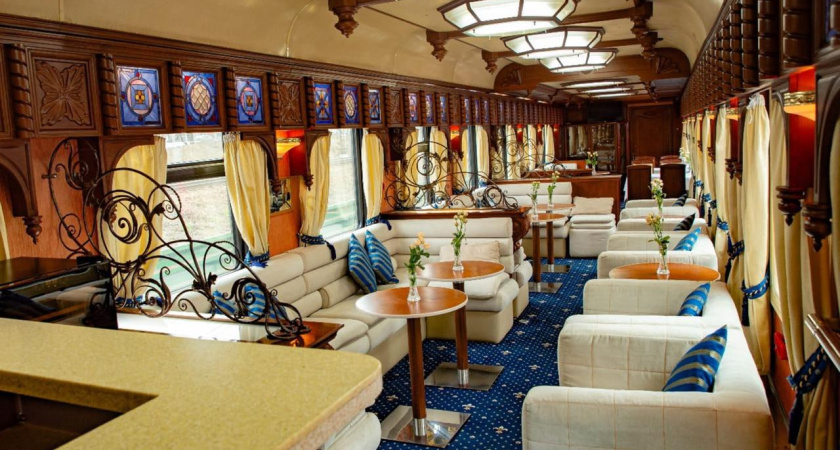 «Гранд Сервис Экспресс» решил запустить экскурсии по винным шато Крыма на раритетном поезде 
