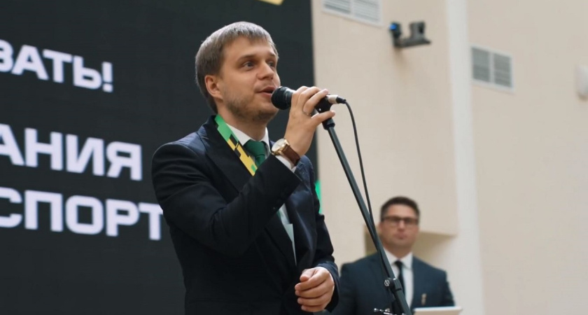 Спортсмены из 13 регионов России приехали в воронежскую мегашколу соревноваться в фиджитал-спорте