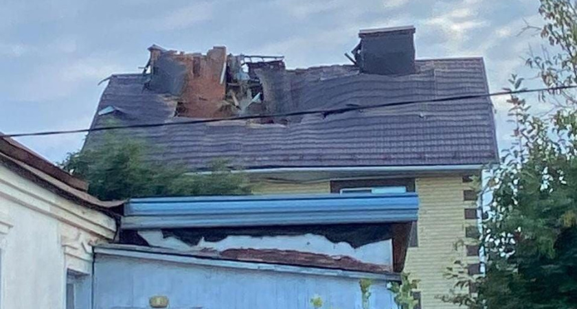 Последствия падения обломков БПЛА показали на фото в Воронеже 