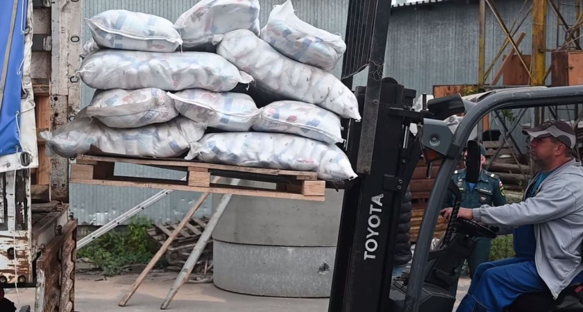 Десять тонн «гуманитарки» направили в Курск из Воронежа