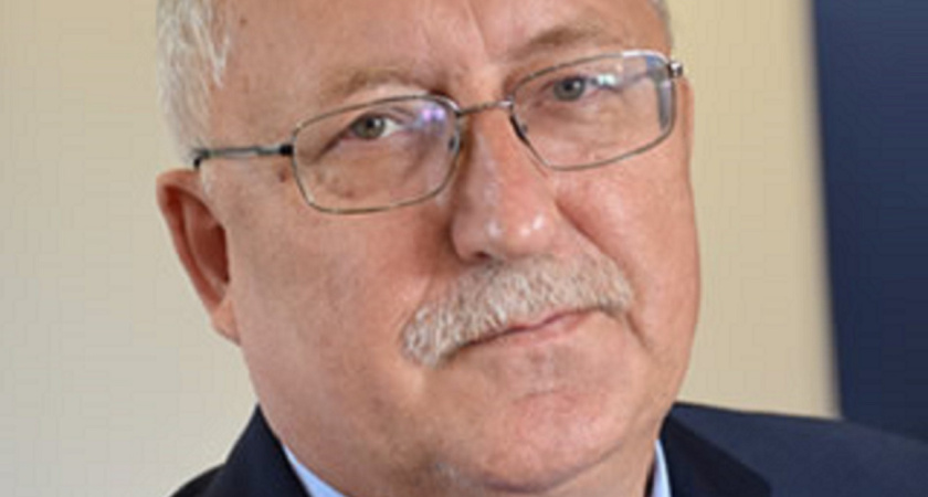 Три причины для награждения декана воронежского журфака назвал губернатор Александр Гусев 