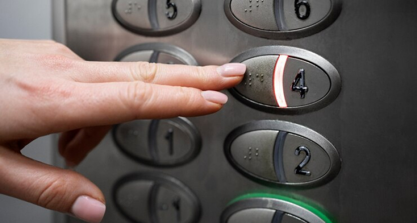 Еще одна компания «засветилась» в теме лифтов сомнительного качества в Воронеже?