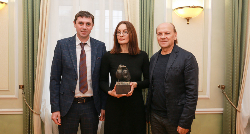 На Петровской набережной в Воронеже установят бронзовую скульптуру «Ворон и еж»