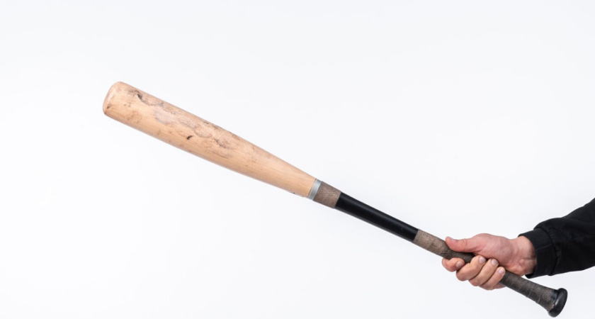 СК проводит проверку после новостей о массовом избиении юного американца в Воронеже